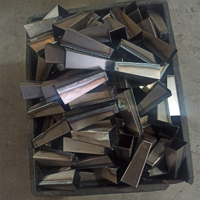 Finitura di superficie liscia Fabbricazione di lamiere metalliche di precisione Resistenza alla corrosione