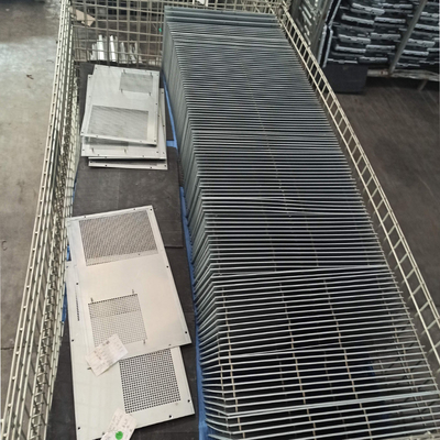 Finitura di superficie liscia Fabbricazione di lamiere metalliche di precisione Resistenza alla corrosione