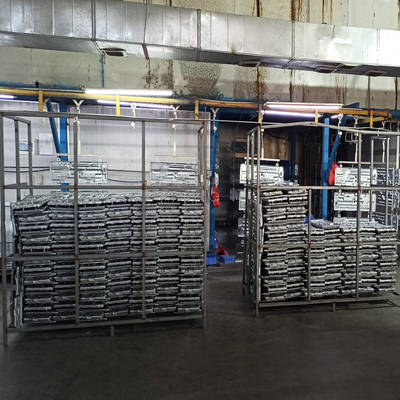 Fabbricazione di piastre metalliche durevoli, economiche e robuste