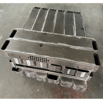 Cassa elettrica a foglio di metallo con scariche variabili in base alle dimensioni