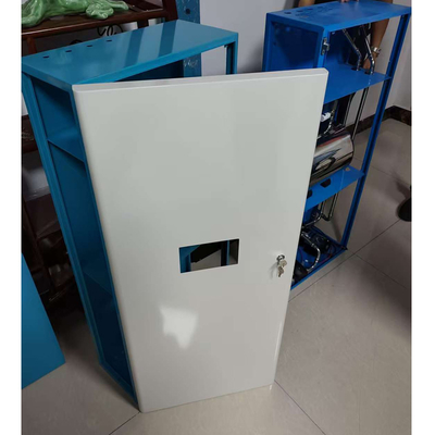Guscio in lamiera per macchinari industriali con verniciatura a polvere e opzioni personalizzabili