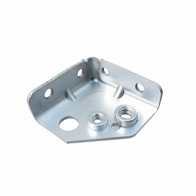 Accessori per macchine industriali per stampaggio che forniscono parti grossolanamente fabbricate per stampaggio industriale e per lavori pesanti