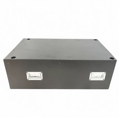 Armadio di accumulo di energia in lamiera metallica verniciata a polvere che offre un'elevata durata, ideale per ambienti difficili e una lunga durata